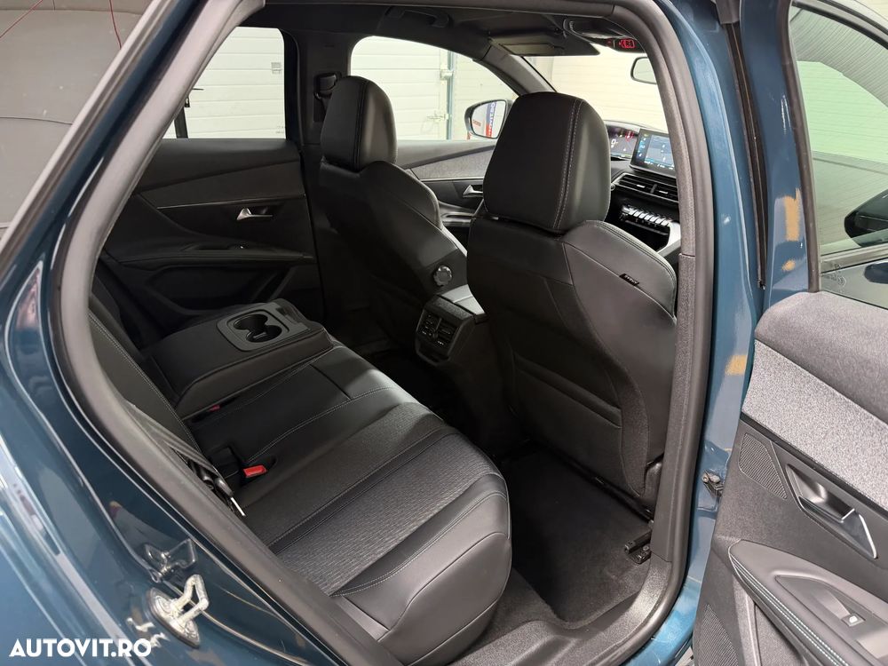 Peugeot 3008 — 6