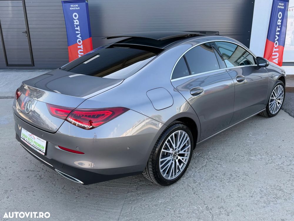 Mercedes-benz A 250 — 13