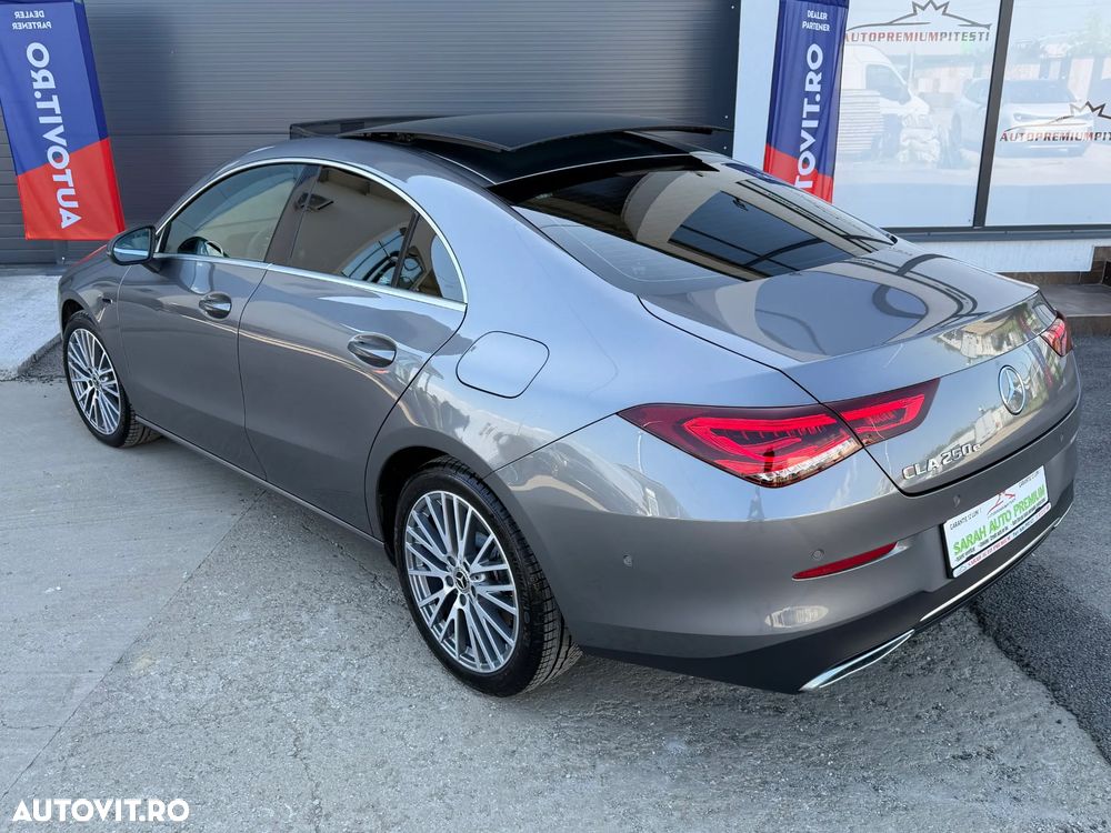 Mercedes-benz A 250 — 9