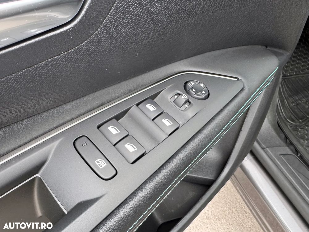 Peugeot 3008 — 30