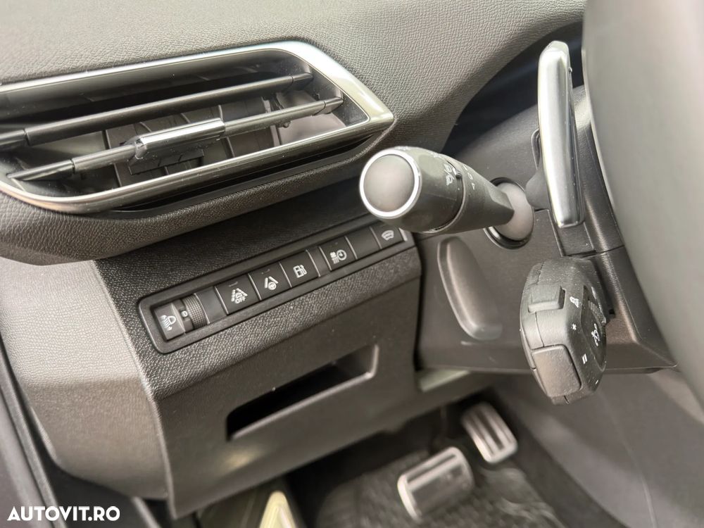 Peugeot 3008 — 21