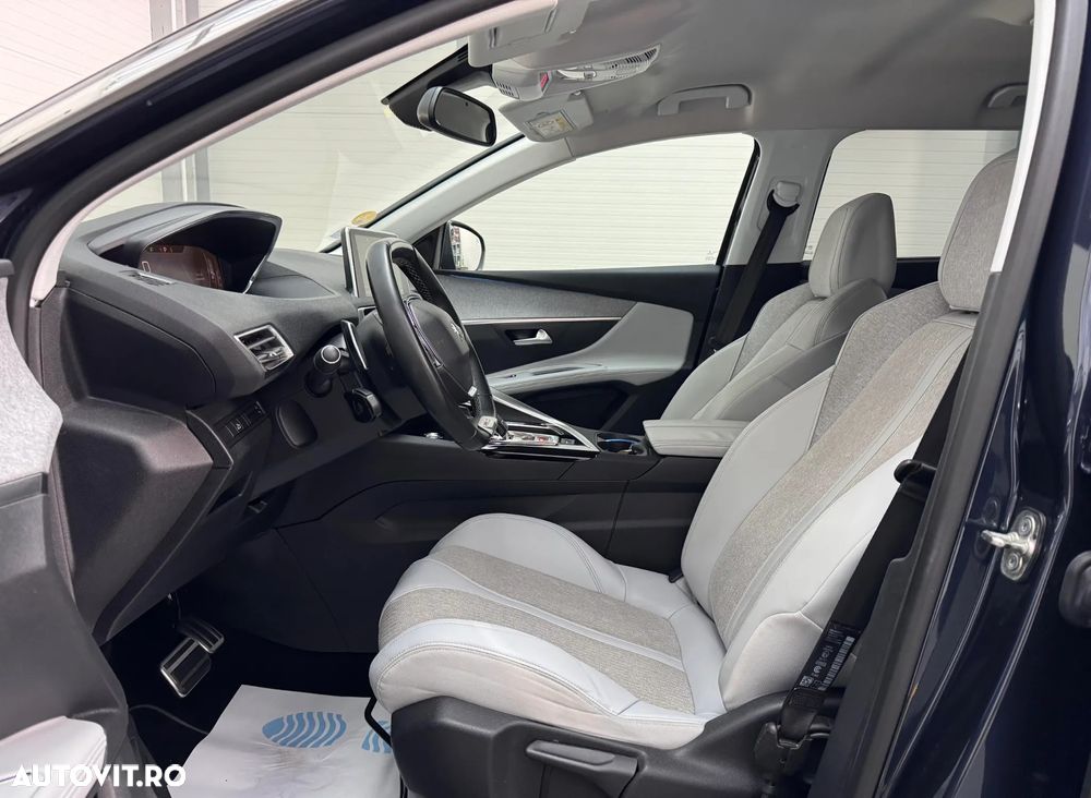 Peugeot 5008 — 14