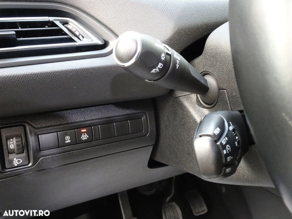 Peugeot 308 — 20
