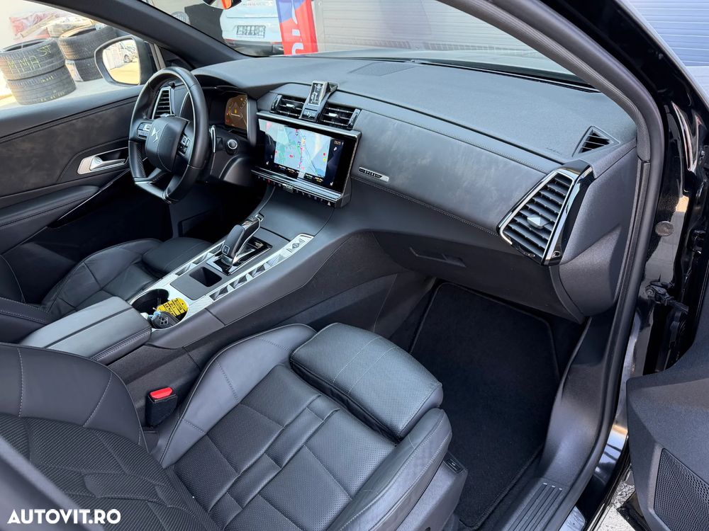 Ds automobiles DS 7 Crossback — 7