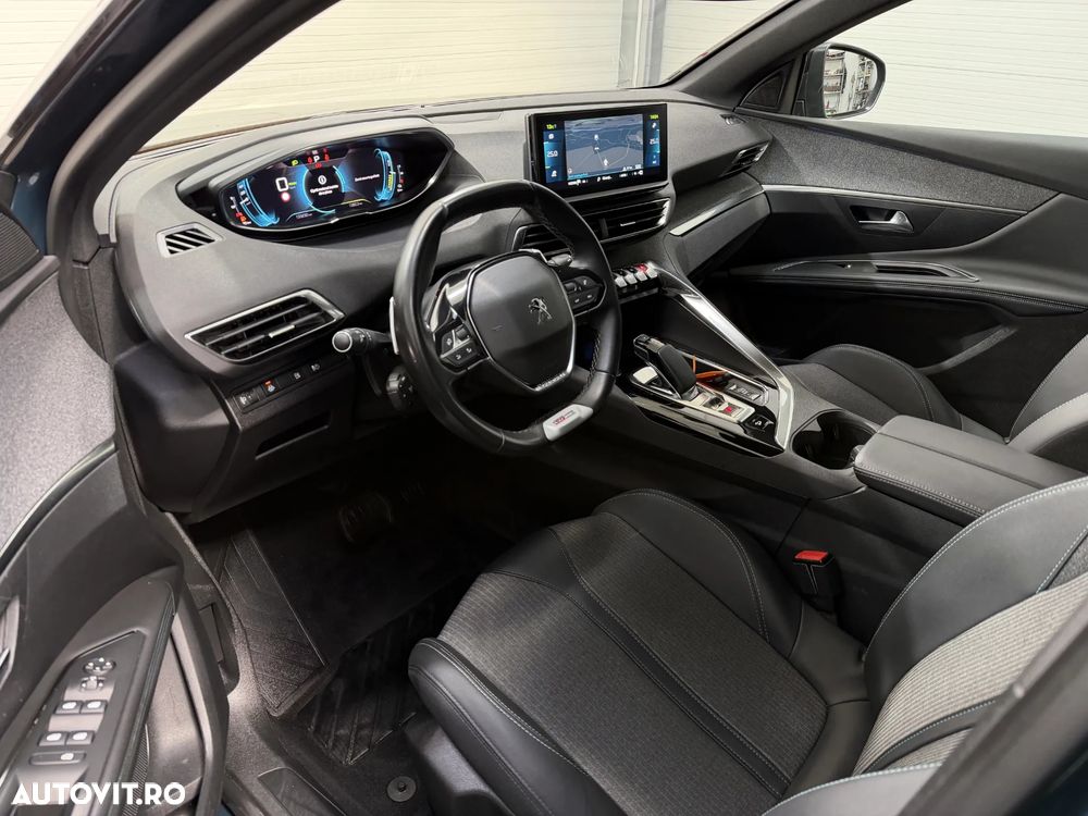 Peugeot 3008 — 10
