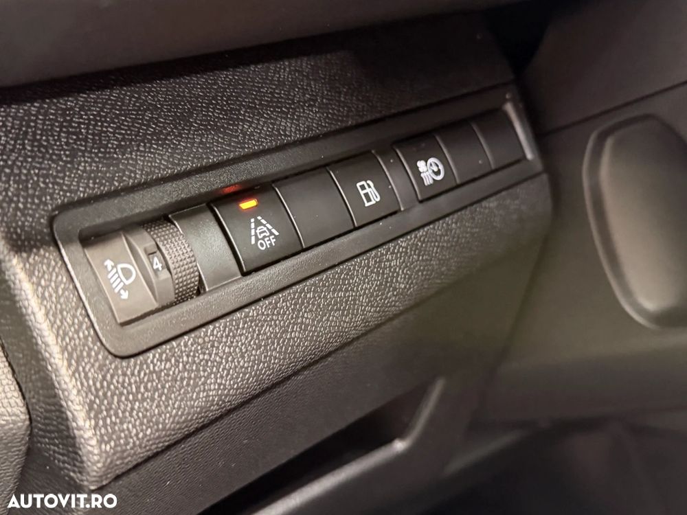 Peugeot 3008 — 30