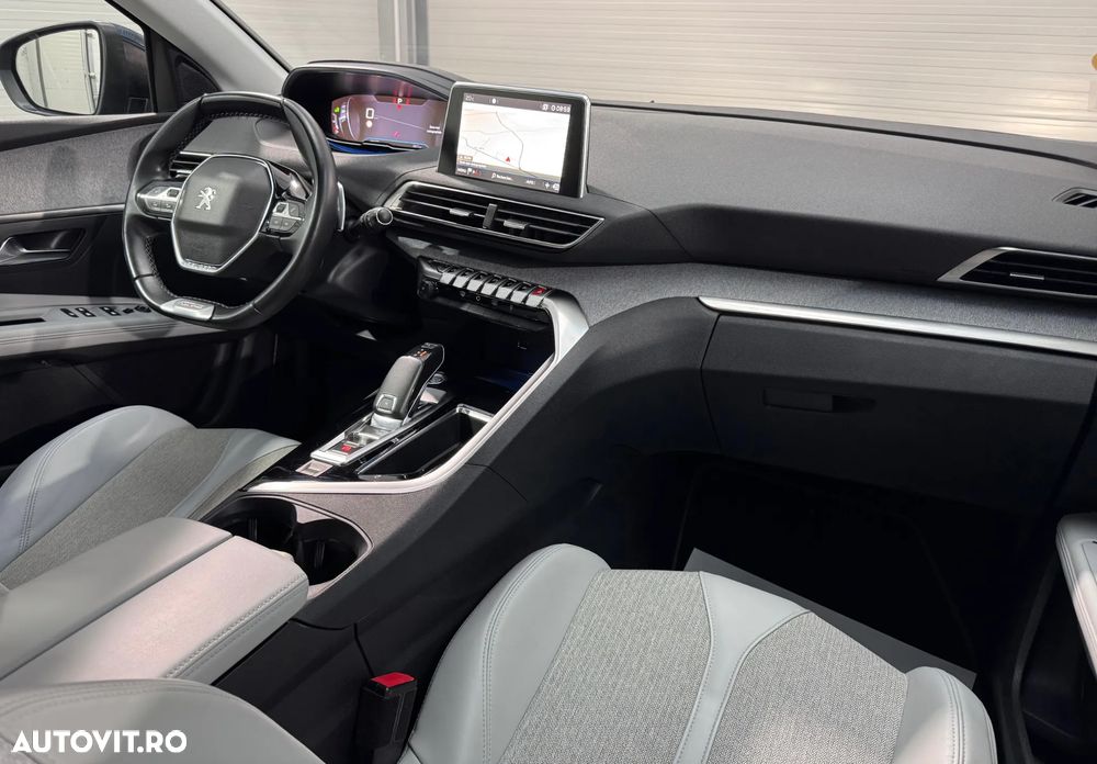 Peugeot 5008 — 22