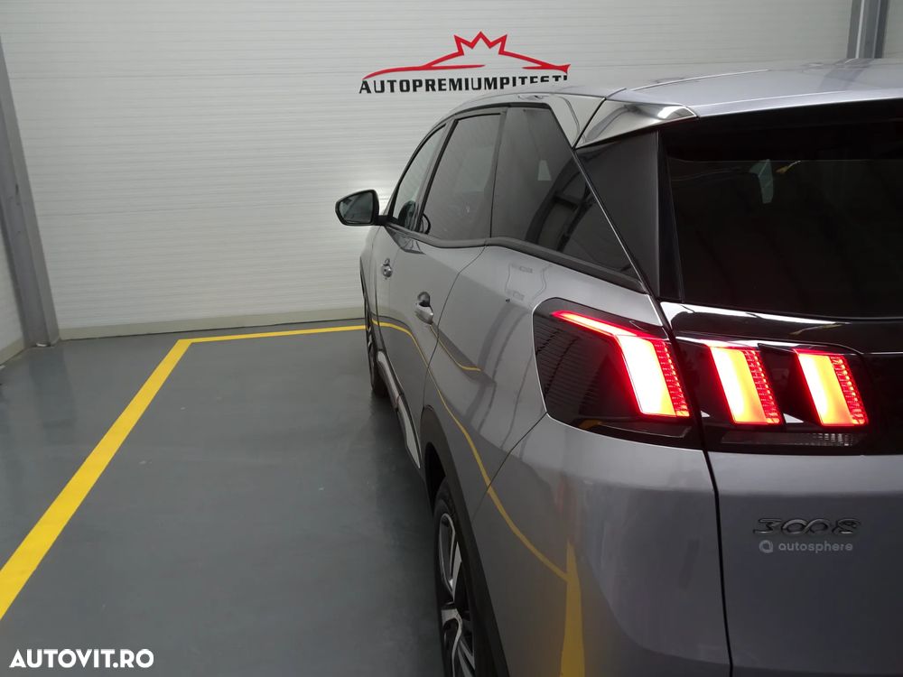 Peugeot 3008 — 15