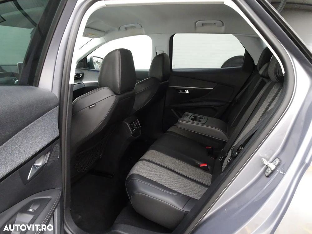 Peugeot 3008 — 4