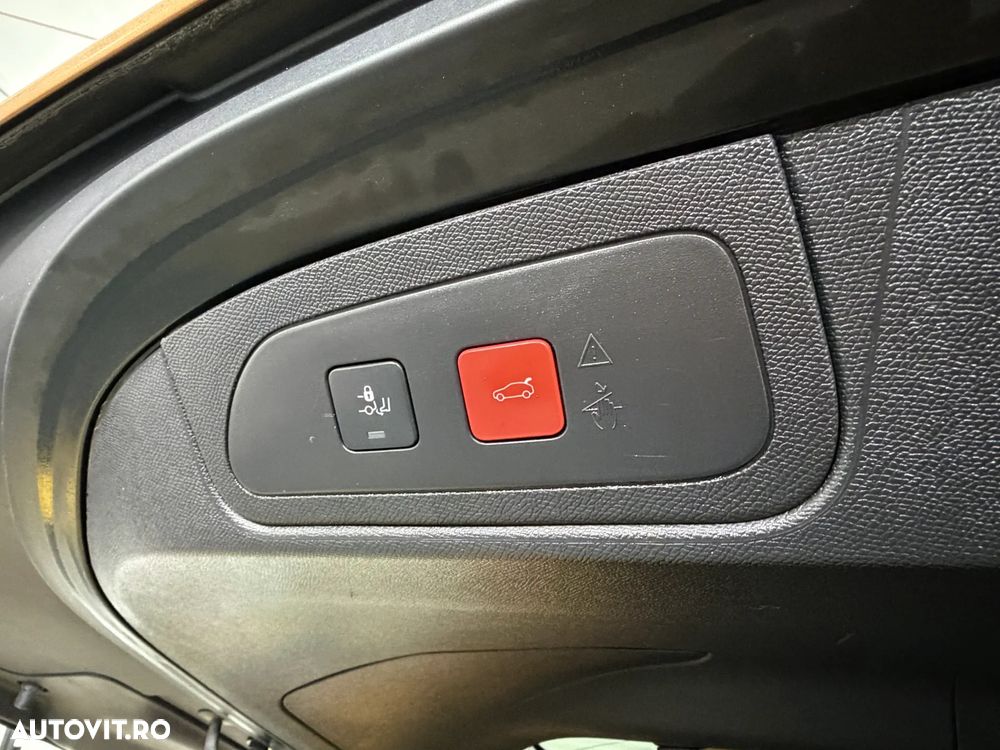 Ds automobiles DS 7 Crossback — 24