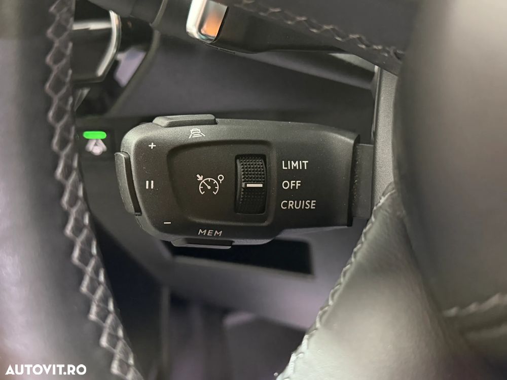 Ds automobiles DS 7 Crossback — 27