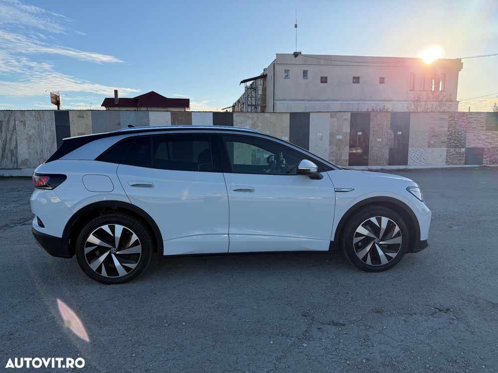 Volkswagen ID.4 — 17