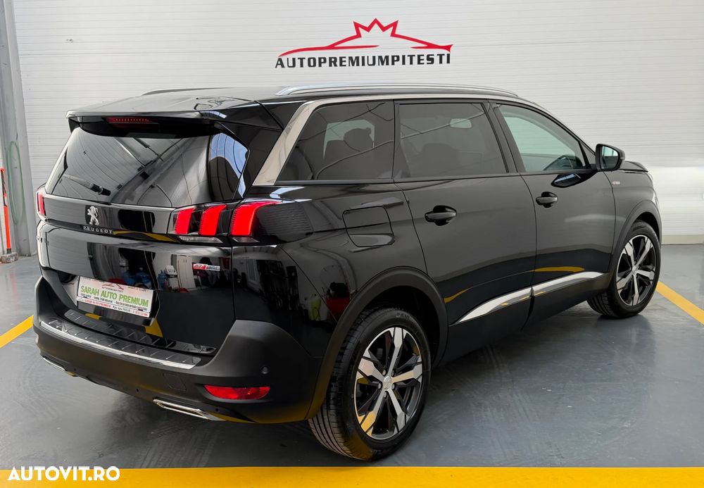 Peugeot 5008 — 11