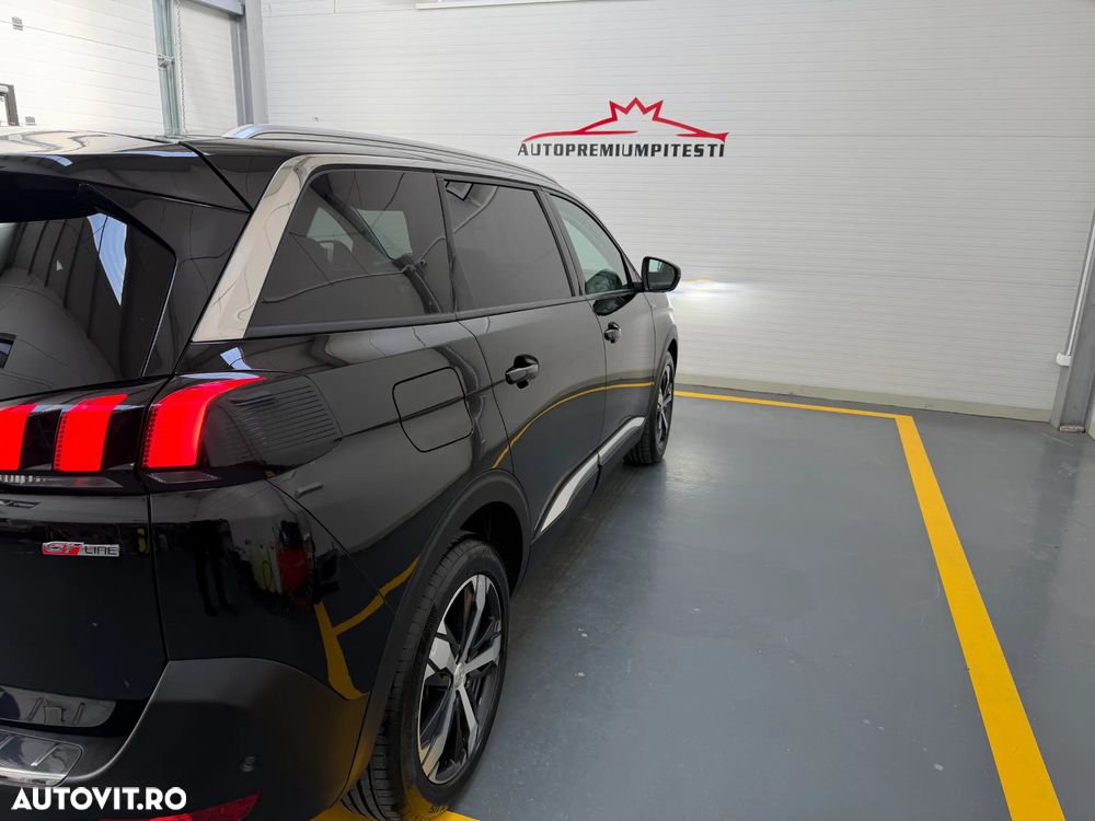 Peugeot 5008 — 17