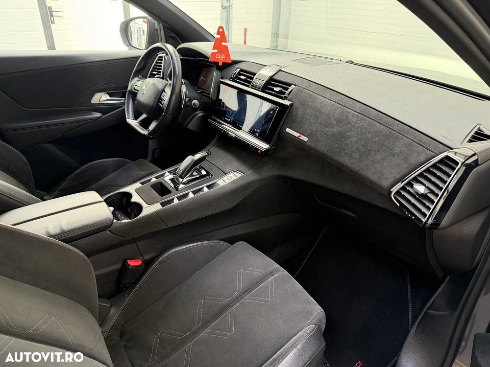 Ds automobiles DS 7 Crossback — 7