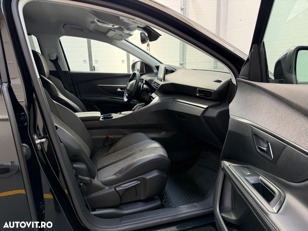 Peugeot 5008 — 18