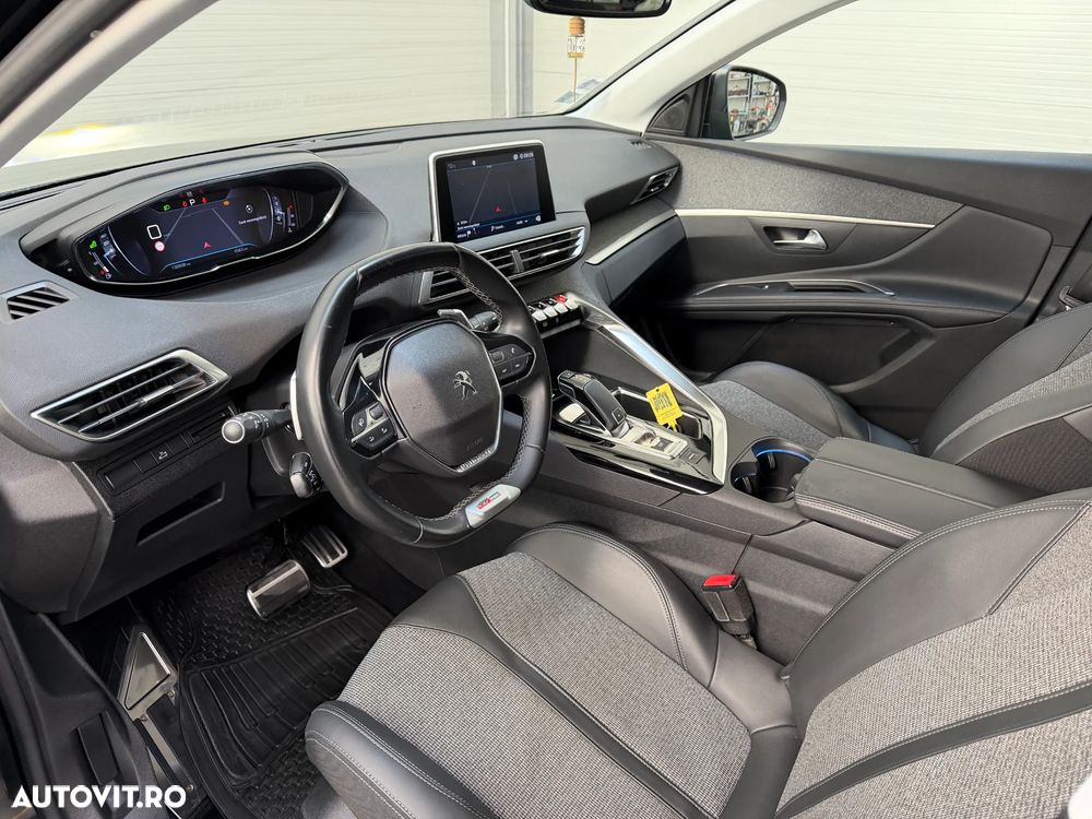 Peugeot 5008 — 14