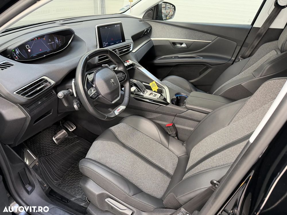 Peugeot 5008 — 6