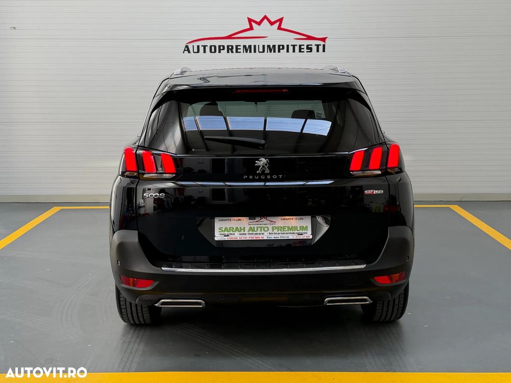 Peugeot 5008 — 9