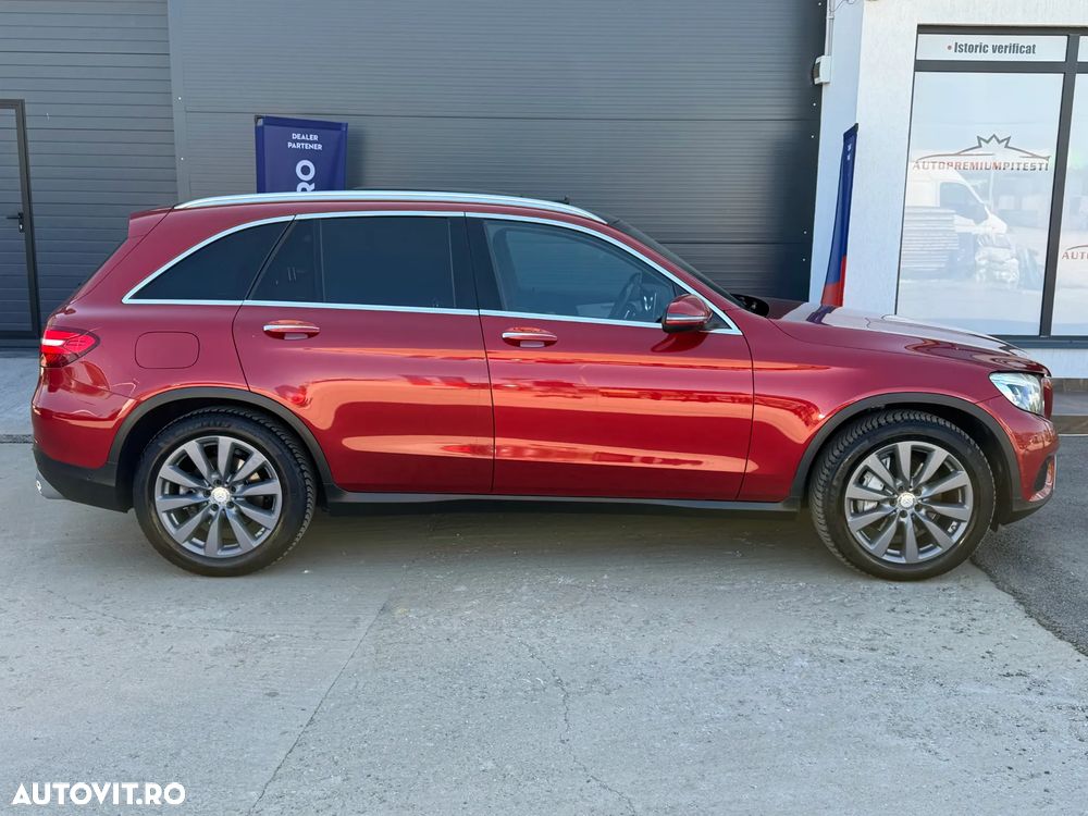 Mercedes-benz GLC — 17