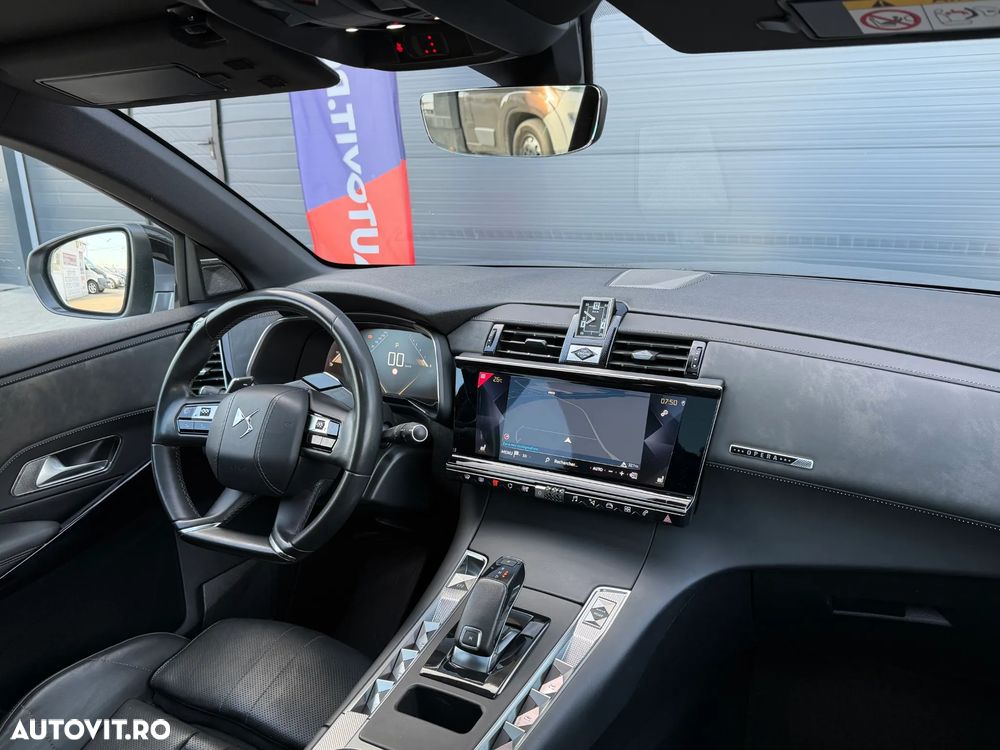 Ds automobiles DS 7 Crossback — 11
