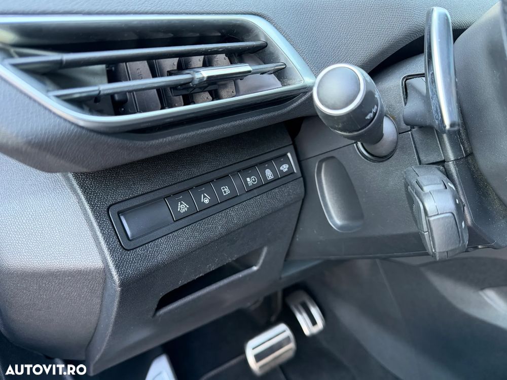 Peugeot 3008 — 26