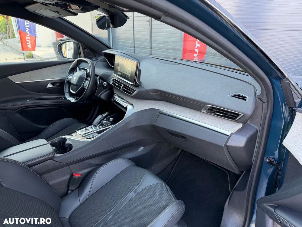 Peugeot 3008 — 13
