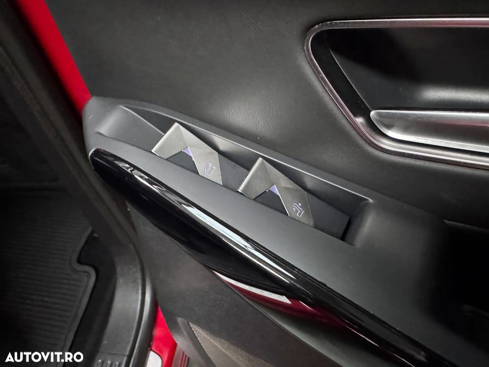 Ds automobiles DS 7 Crossback — 19