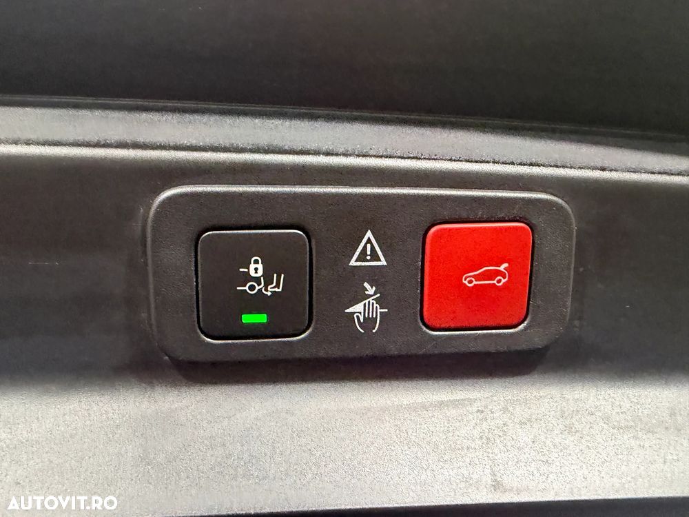 Peugeot 5008 — 21