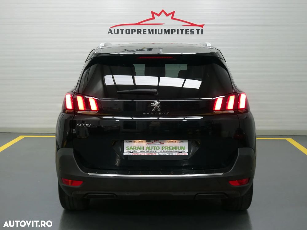 Peugeot 5008 — 9