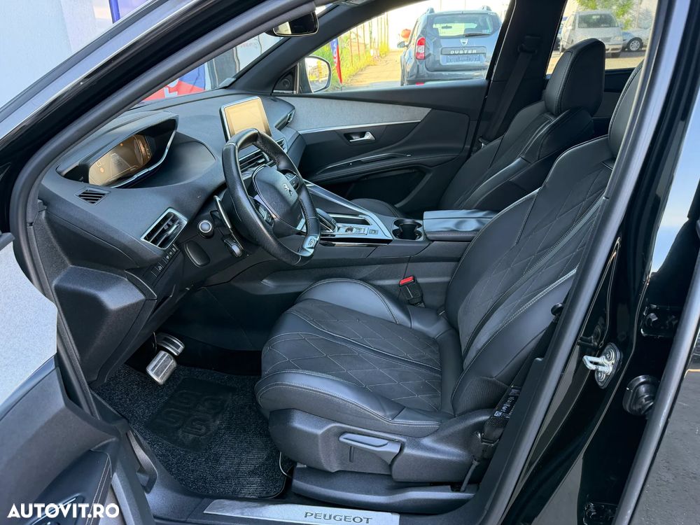 Peugeot 5008 — 13