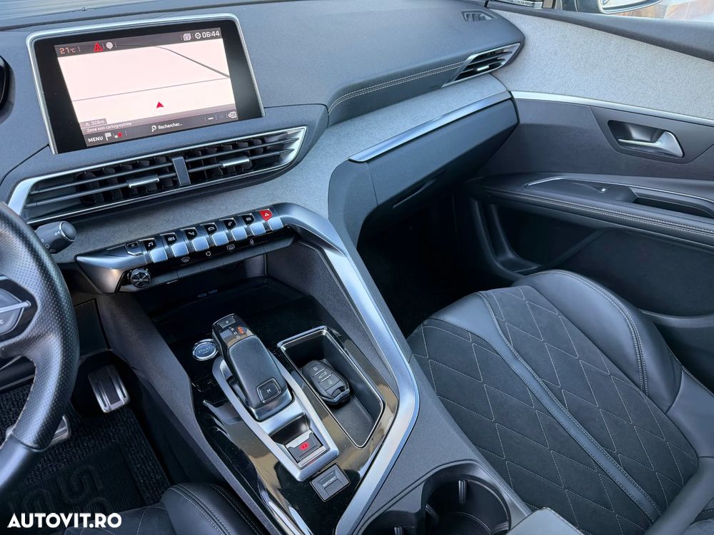 Peugeot 5008 — 19