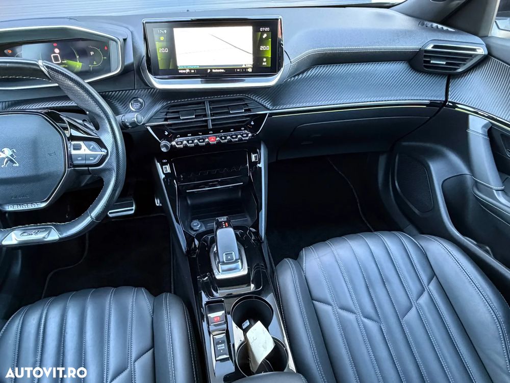 Peugeot 2008 — 26