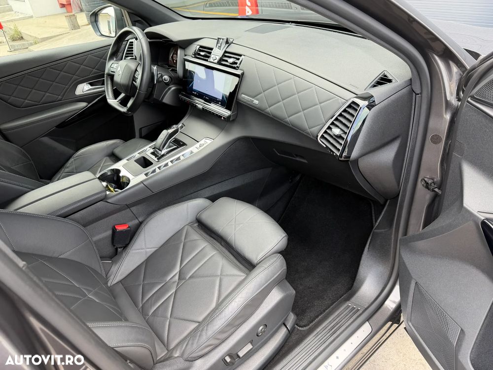 Ds automobiles DS 7 Crossback — 7