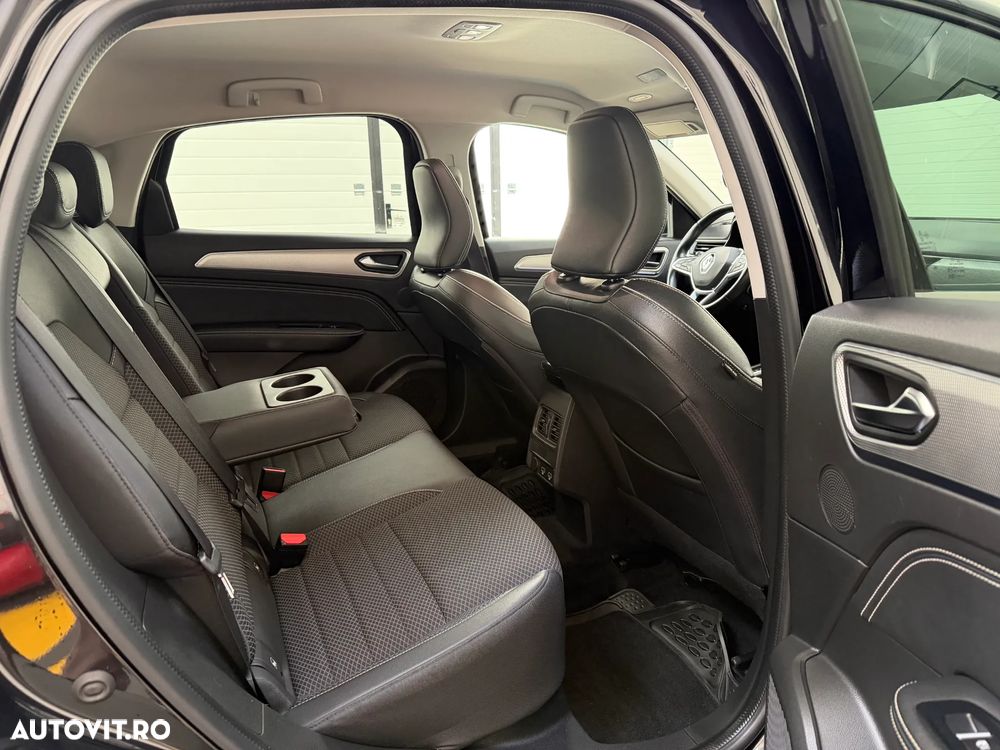 Renault Arkana — 11