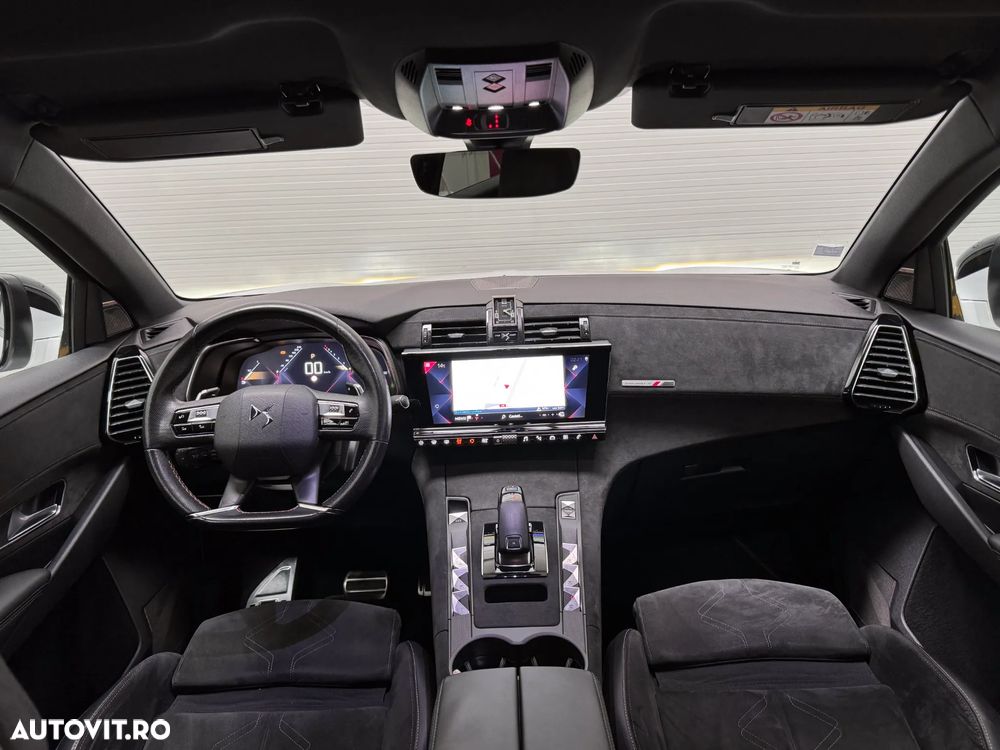 Ds automobiles DS 7 Crossback — 2