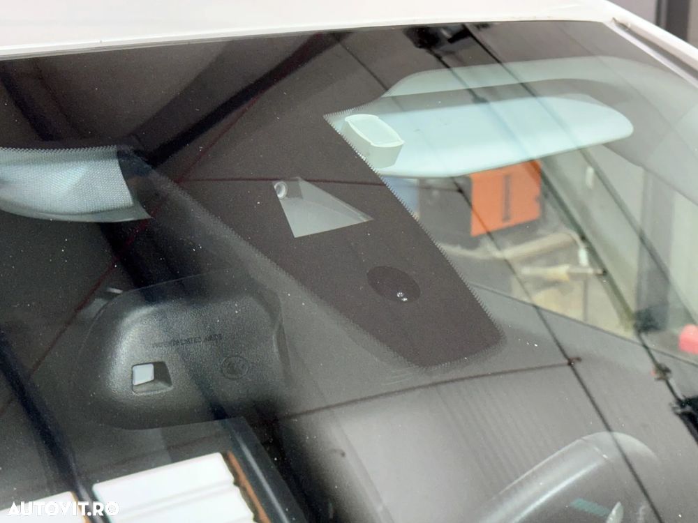 Peugeot 2008 — 29