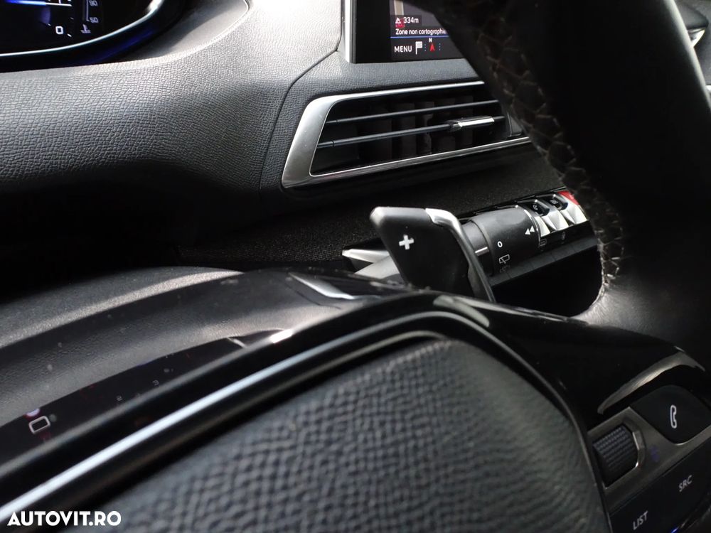 Peugeot 3008 — 18