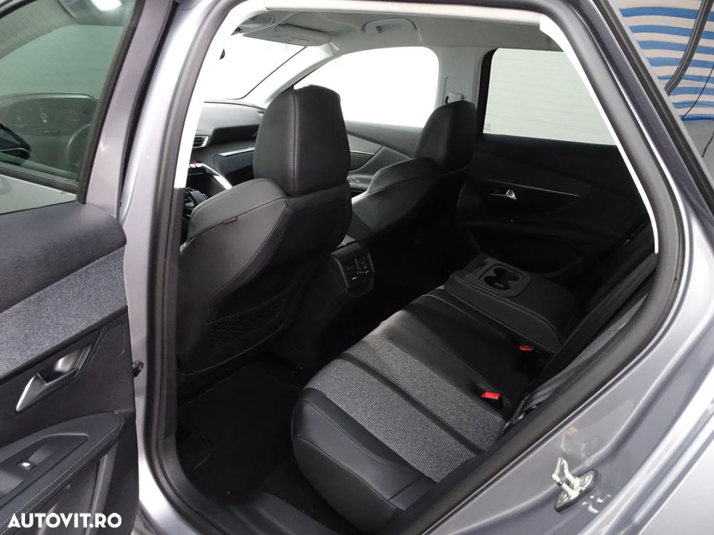 Peugeot 3008 — 14