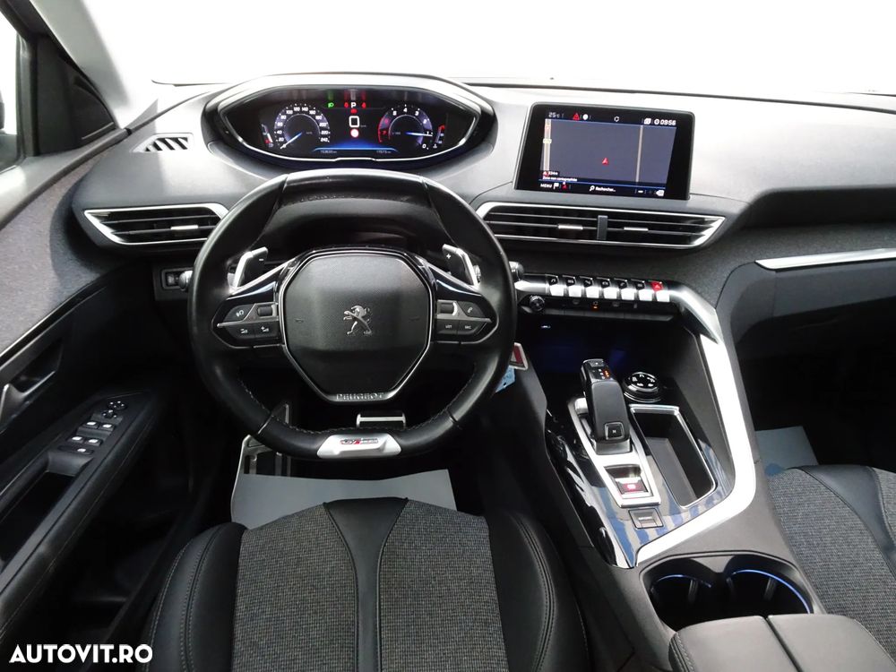Peugeot 3008 — 8